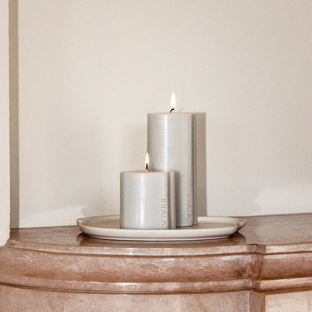 IITTALA Alvar Aalto -Kokoelma|Sisustuskulhot Ja -Tarjottimet-Alusta 25cm hiekka
