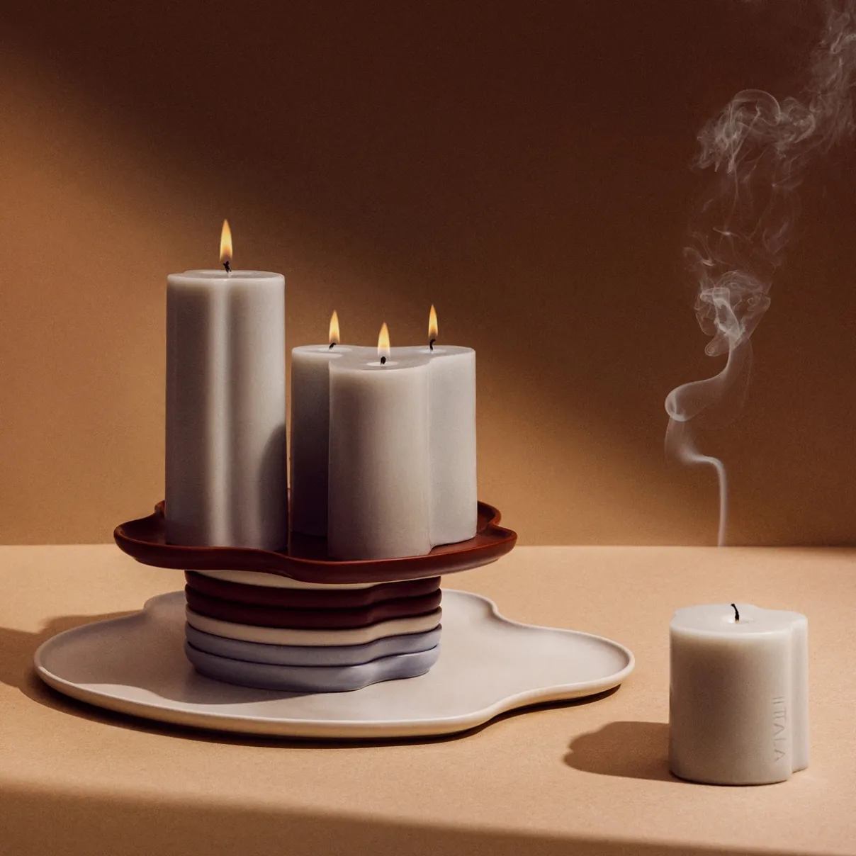 IITTALA Alvar Aalto -Kokoelma|Sisustuskulhot Ja -Tarjottimet-Alusta 35cm hiekka