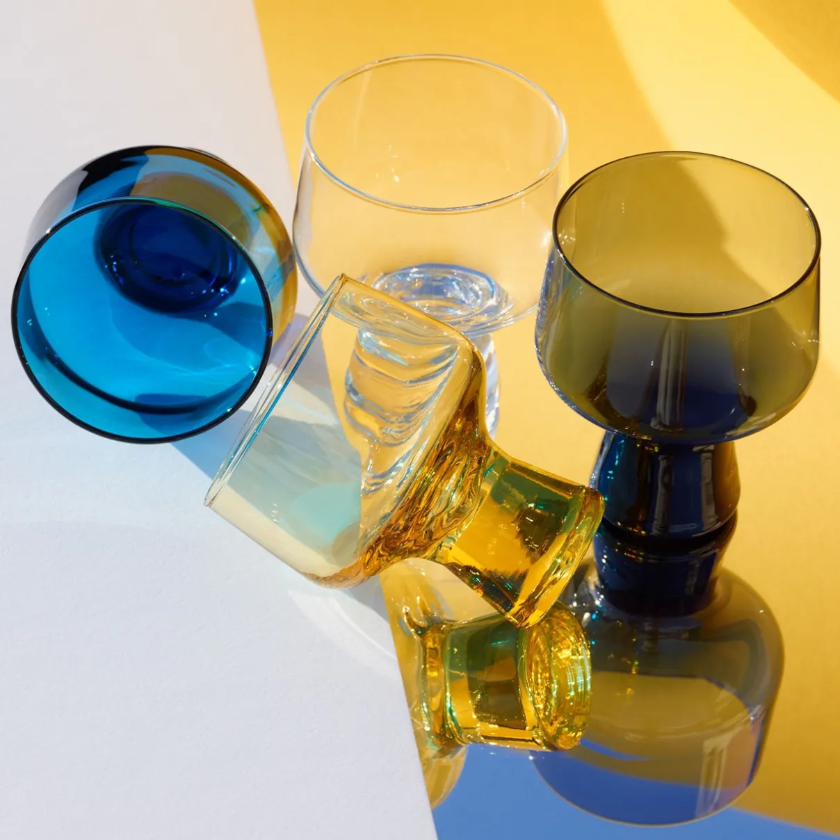 IITTALA Aktiivinen Juomalasit-Jalkalasi 29cl auringon 2 kpl Keltainen