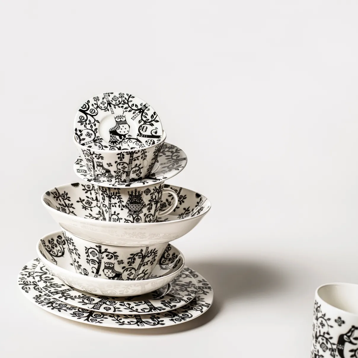 IITTALA Kulhot-Kulho 0,6l Musta