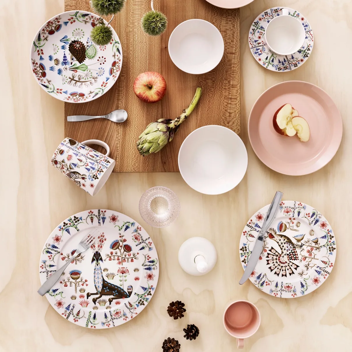 IITTALA Kynttilänjalat-Kynttilänjalka 107mm Valkoinen