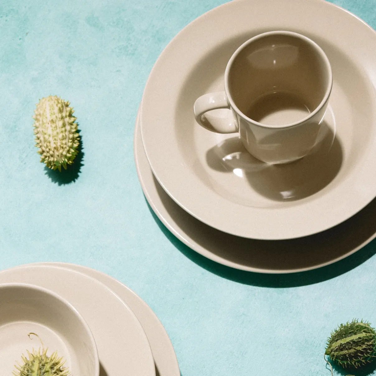 IITTALA Lautaset-Lautanen syvä 22cm hiekka