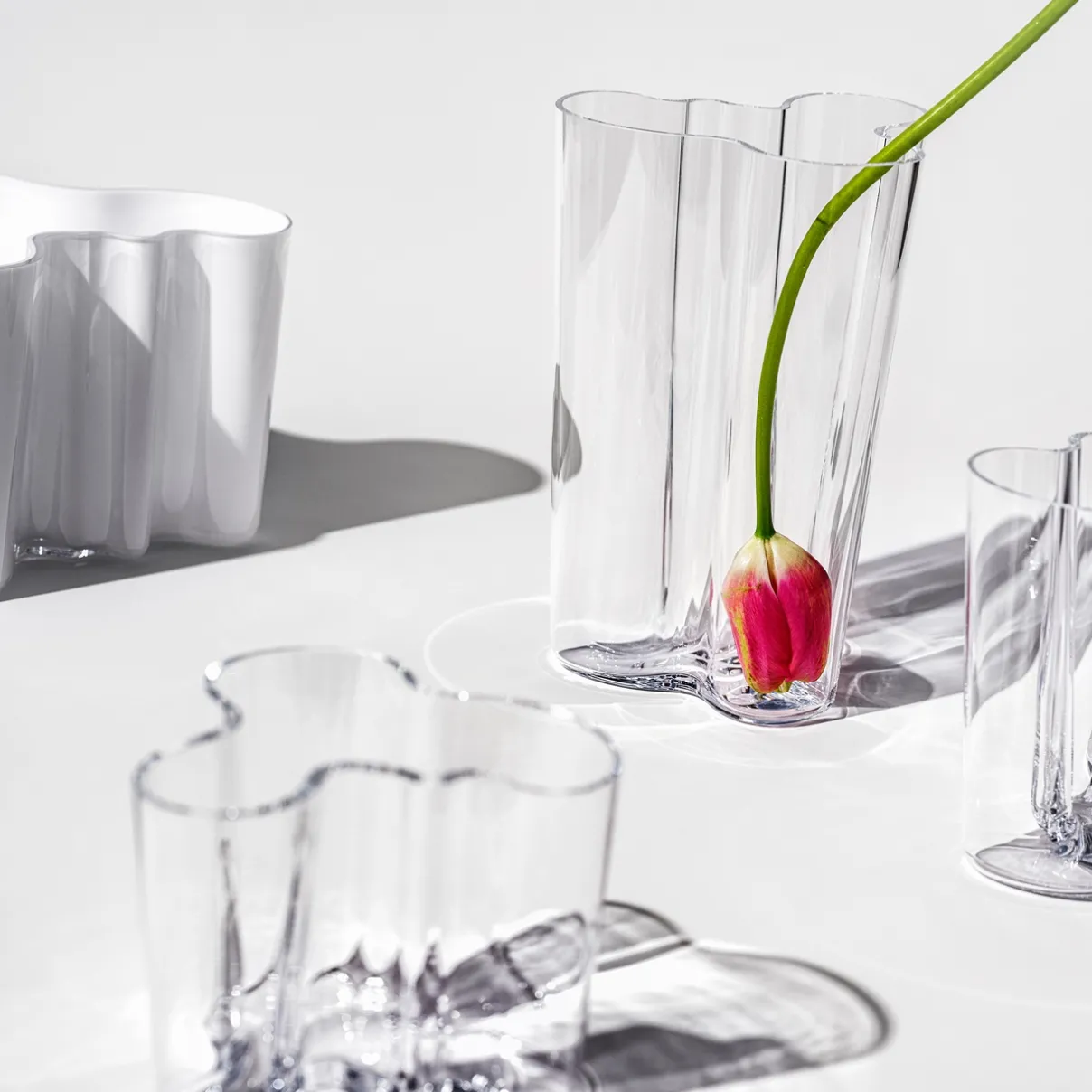 IITTALA Alvar Aalto -Kokoelma|Maljakot-Maljakko 160 mm Tummanharmaa