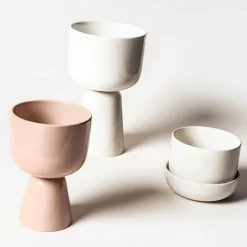 IITTALA Kukkaruukut-Ruukku jalallinen S Beige