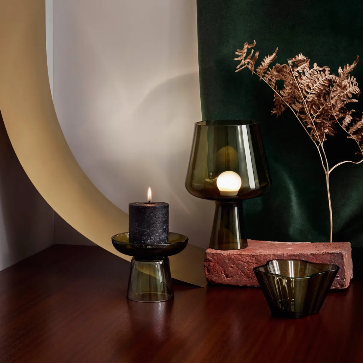 IITTALA Pöytävalaisimet-Valaisin 240x165mm sammaleenvihreä Sammaleenvihreä