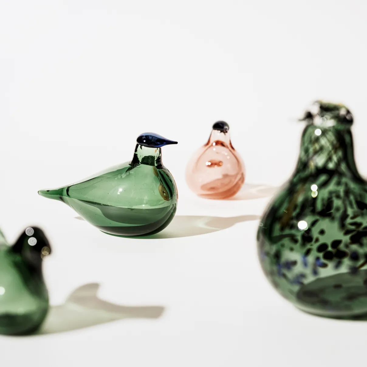 IITTALA Birds By Toikka|Taide-Esineet-Viitakerttu 210x130mm havunvihreä